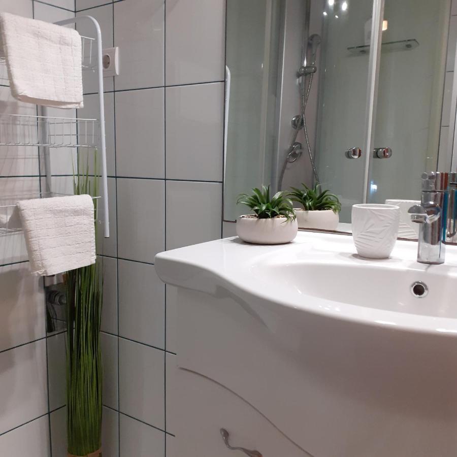 Lux Apartman Villa ไฮจ์ดุสโซบอสโล ภายนอก รูปภาพ