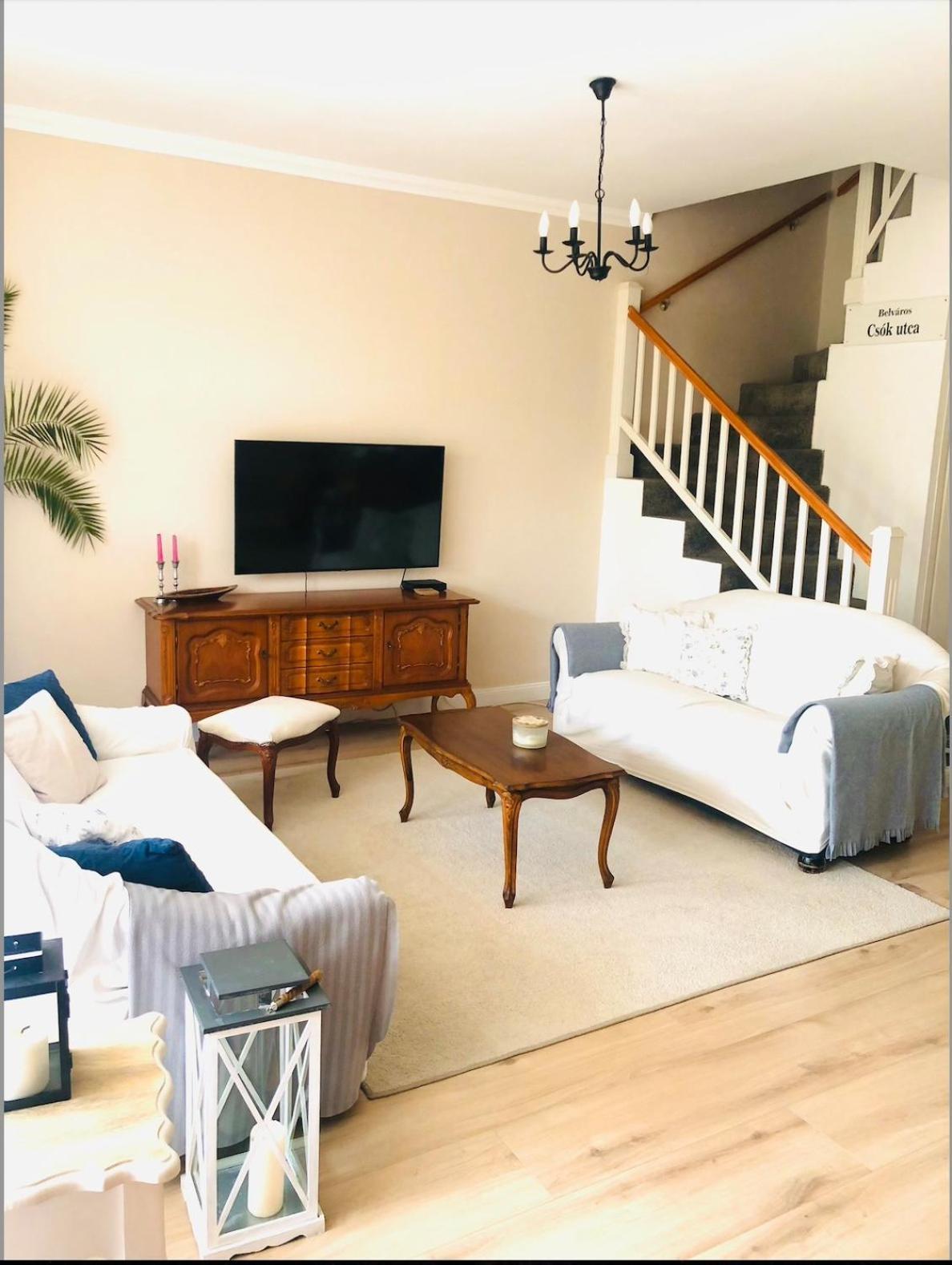 Lux Apartman Villa ไฮจ์ดุสโซบอสโล ภายนอก รูปภาพ