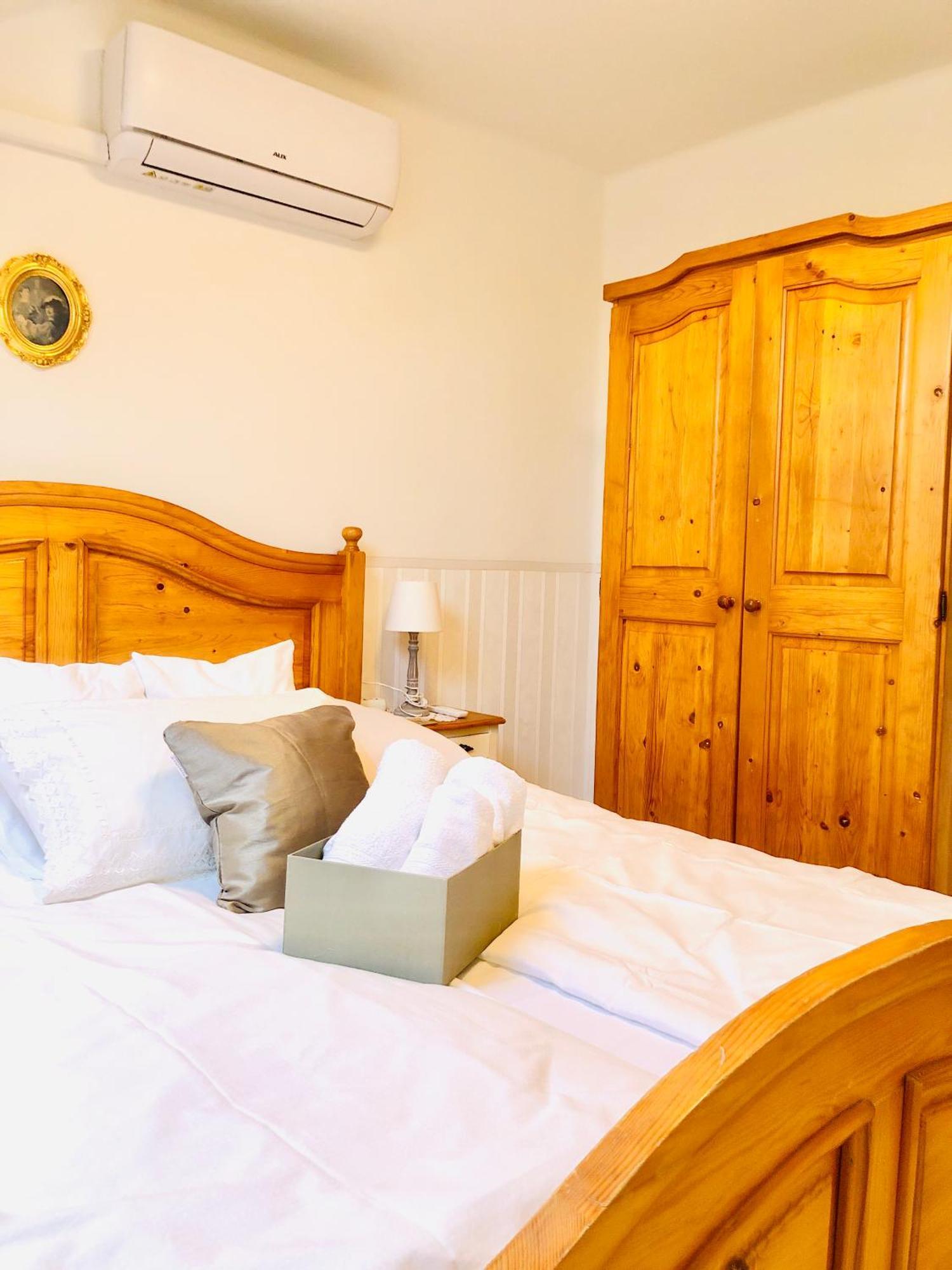 Lux Apartman Villa ไฮจ์ดุสโซบอสโล ภายนอก รูปภาพ